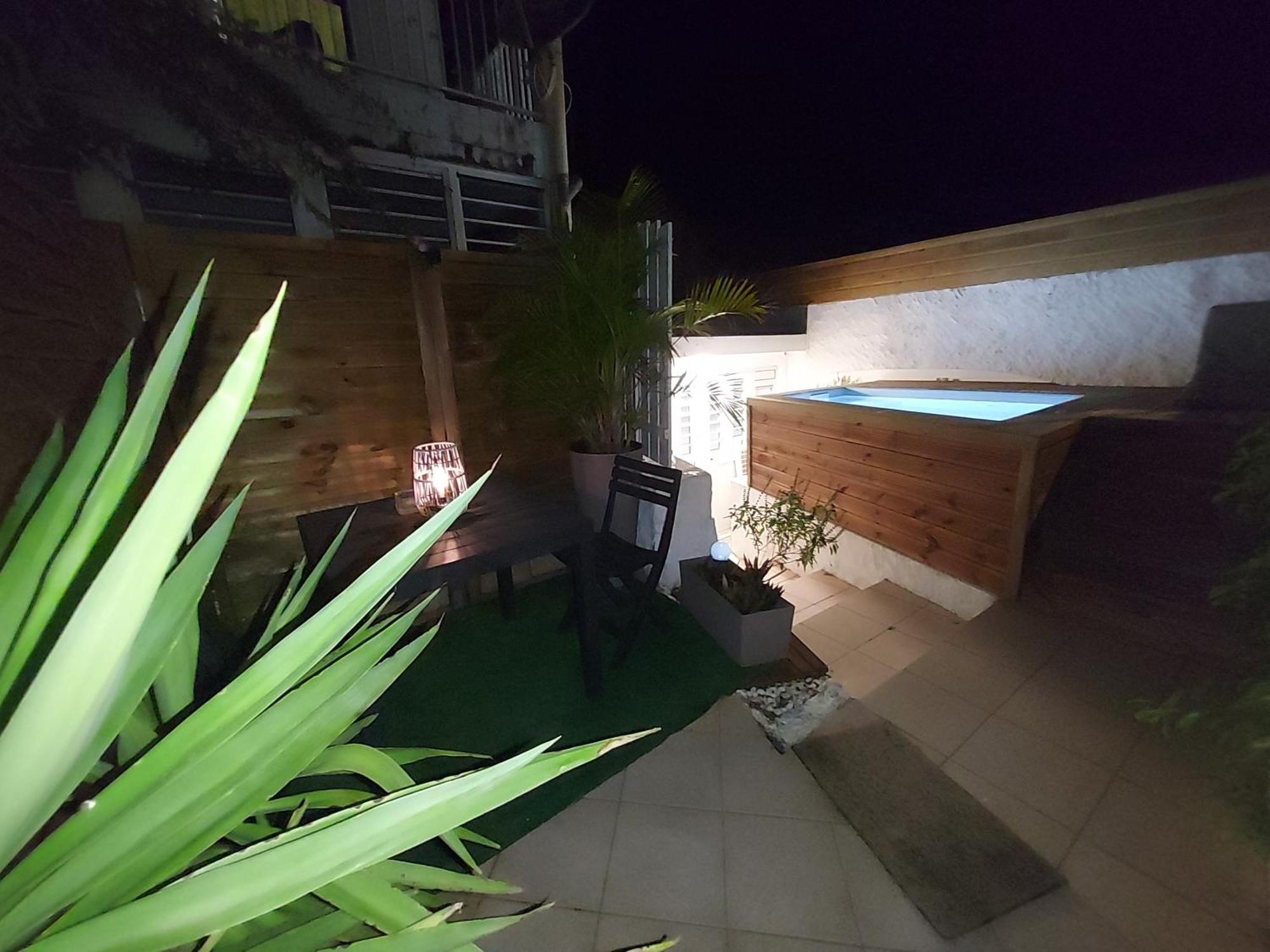Ocean Bayalocation Apartman L'Anse Mitan Szoba fotó